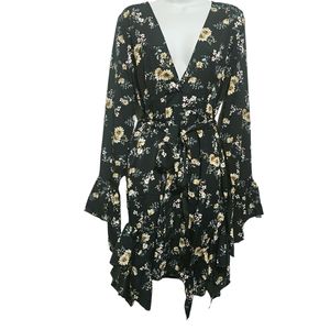 Pretty LittleThing Size 12 Dress Dark Green Floral Belt Tie Side Ruffle Has Tag